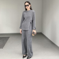 Nouveau pull tricoté pull fendu sur le côté avec boutons bas chemise et pantalon ample ensemble deux pièces matériel doux
