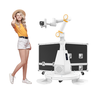 Cabina de Fotos Glambot Totalmente Automática de MWE Design, Máquina de Fotos con Brazo Robótico Metálico para Bodas y Fiestas de Cumpleaños con Efectos Mágicos - Product Image 2