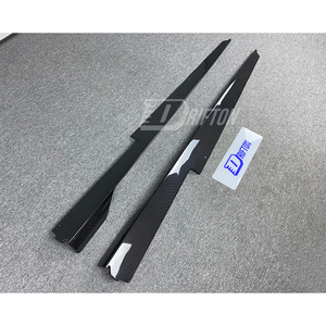 Faldones Laterales de Fibra de Carbono Seca de Primera Calidad 3K/6K/12K con Acabado Brillante y Mate para Ferrari 488 GTB Spider 2015-2019 - Product Image 3