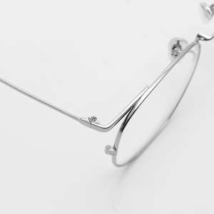 أنواع مختلفة من إطار النظارات الخفيفة المضادة للأزرق التيتانيوم والتيتانيوم جيد التصميم - Product Image 5