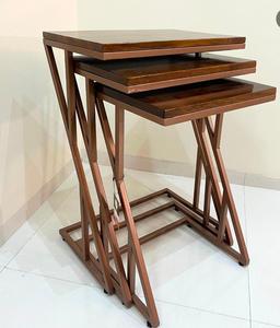 Tables gigognes sur mesure en métal doré de luxe pour la maison et l'hôtel Prix de gros de meubles de maison modernes portables meilleur vendeur - Product Image 1