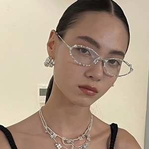 กระจกแบนประดับเพชรรูปไข่ป้องกันแสงสีฟ้า UV400 กรอบเต็มสำหรับเด็กสไตล์เกาหลีแฟชั่นหรูหรา - Product Image 2