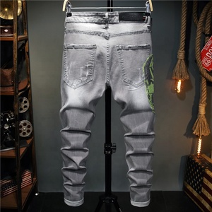 RTS-Pantalones vaqueros de marca para hombre, jeans de diseño moderno de pierna pequeña con agujeros <span class=keywords><strong>rotos</strong></span>, jeans de moda para hombre, 2021 - Product Image 2