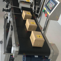 Machine d'étiquetage automatique pour sachets debout, doypack, sac en mylar, autocollant adhésif, surface plane