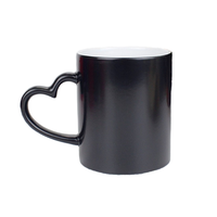 Taza de Café de Cerámica en Forma de Corazón, con Acabado Brillante, Cambia de Color con el Calor, Diseño Clásico, Taza Mágica, Venta al Por Mayor del Fabricante