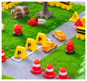 Resina Reconocimiento de Seguridad para Niños Advertencia Extintor de Boca de Incendio Cono de Carretera <span class=keywords><strong>Motosierra</strong></span> Protección de Parada Tablero de Señal de Tráfico Juguete para Niños - Product Image 4