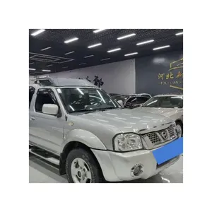 Dalam stok 5 hari pengiriman tangan kedua NISSAN Xterra 2.4L gigi Manual mobil bekas SUV kendaraan bekas