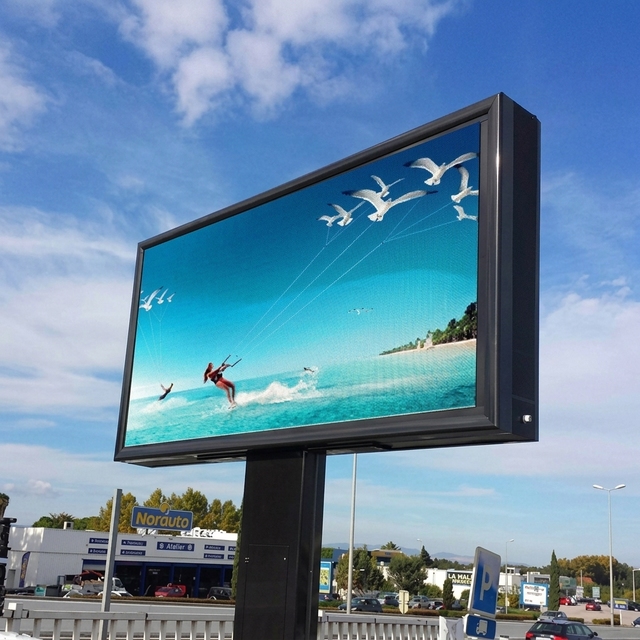 P2.5 Outdoor Advertising LED Screen IP65 Waterproof High Brightness High Refresh 3D SMD RGB Matrix Panel Spare Part LED Display