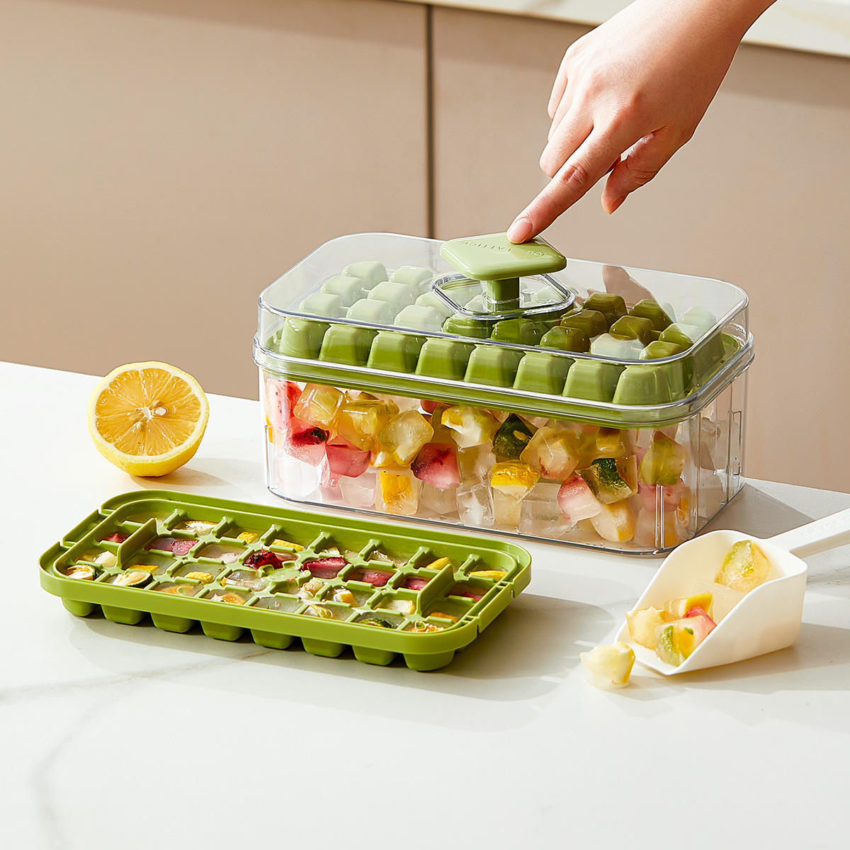 สีเขียว