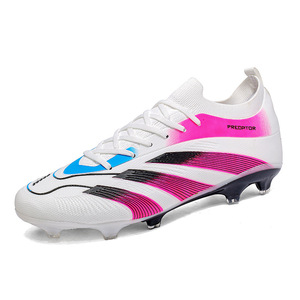 Nuevas botas de fútbol para hombre y mujer con tacos largos, zapatillas de entrenamiento antideslizantes para adolescentes (zapatos de fútbol de fábrica) - Product Image 1