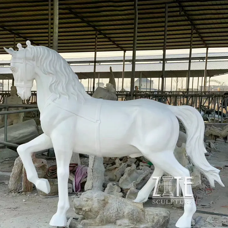 Fabriek levensgrote hars dier sculptuur glasvezel paard standbeeld te koop