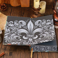 Livre Dark Romance, pages noires, encre blanche, bords dorés, couverture rigide, papier couché, papier offset, papier artistique/carton, estampage à chaud