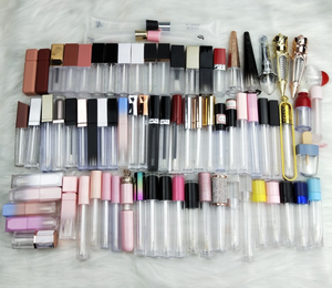 Wholesale Customised Diy Lipgloss Create Your Own Color Lip Gloss Cosmetic Diy Liquid Lipstick With Container Tube 