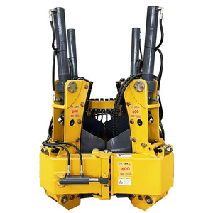 Transplanteur d'arbres sur chenilles RW-80 avec godet à 6 lames et boule de racines pour usage en pépinière - Product Image 3