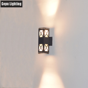 Applique murale extérieure étanche à double tête, en aluminium, E26, pour cour, jardin, escalier - Product Image 1