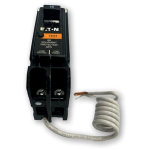 อีตัน บีอาร์ เซอร์กิตเบรกเกอร์ GFCI 15A แบบขั้วเดียว 120V แบบเสียบปลั๊ก ป้องกันอุปกรณ์ในกล่องแบบขึ้นรูป - Product Image 1