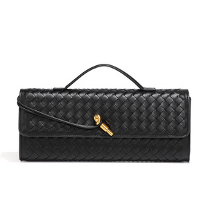 Borsa da Sera in Pelle PU Intrecciata con Manico a Chiusura Girevole, Elegante Pochette Strutturata per Eventi Formali e Vendita all'Ingrosso - Product Image 1
