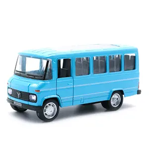 High Quality Toy Bus Diecast 1/32 Pull Back Toy Diecast Model Car Doors Opened Diecast Bus with Sound and Light