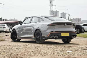 Véhicule bon marché en Chine <span class=keywords><strong>vente</strong></span> chaude Changan Univ 1.5T 2.0T 2024 voitures d'<span class=keywords><strong>occasion</strong></span> Changan UNI-V IDD voiture à essence à vendre - Product Image 5