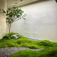 Mousse artificielle décorative, tapis d'herbe artificielle, plantes artificielles, poteaux en mousse plastique, fleurs décoratives, couronnes et plantes