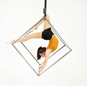 Cube Magique Volant de Danse Aérienne (Métal & Aluminium 80CM) Durable HM HM-P600 pour Spectacle Aérien Professionnel - Product Image 1