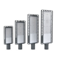 Logement en aluminium extérieur en gros d'usine IP66 SMD3030 a mené le réverbère 50W 100W 120W 150W 200W 250W avec la lentille pour la rue de route