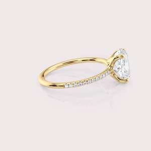 Bague ovale vintage en or blanc/jaune/rose 18 carats de haute qualité avec diamant de laboratoire, sertissage micro-pavé, certifiée IGI, élégante pour un usage quotidien - Product Image 2