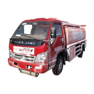 Depósito <span class=keywords><strong>de</strong></span> <span class=keywords><strong>combustible</strong></span> para <span class=keywords><strong>camión</strong></span>, pequeño, <span class=keywords><strong>4000</strong></span> litros, 1500 <span class=keywords><strong>galones</strong></span>, a la venta - Product Image 1