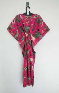 Vestido Kaftán de Algodón con Estampado Floral Hecho a Mano, Maxi Vestido Indio para Playa, Cuello en V, Secado Rápido y Transpirable, para Verano, Otoño y Primavera - Product Image 4