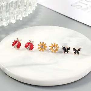 Classic Children's Butterfly And Ladybug Stud Earrings Fashionable Zinc Alloy With Enamel Animal Design Classic Jewelry Sets