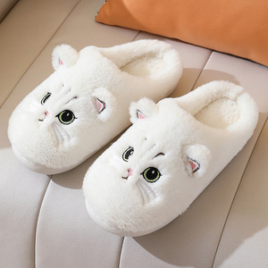 Chaussons d'intérieur pour femmes, doublure en sherpa moelleuse, pantoufles d'hiver pour la maison, pantoufles fantaisie pour femmes avec motif de chat 3D en peluche, antidérapantes, chaudes - Product Image 1