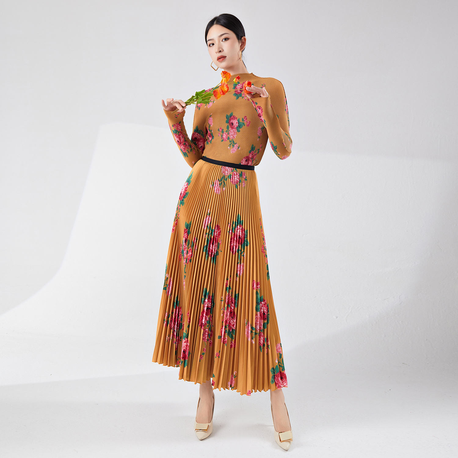 สีเหลือง