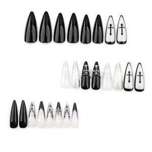 Faux <span class=keywords><strong>ongles</strong></span> gothiques sombres et stylés, <span class=keywords><strong>ongles</strong></span> à presser spéciaux européens et américains, <span class=keywords><strong>ongles</strong></span> artificiels portables avec motif <span class=keywords><strong>croix</strong></span> - Product Image 4
