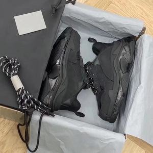 Zapatos deportivos casuales de lujo, originales de diseñador, de alta calidad para hombre. Calzado deportivo lujoso y transpirable. - Product Image 1