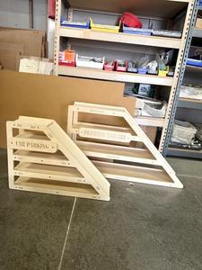 Présentoir de garage de <span class=keywords><strong>voiture</strong></span> jouet en bois moderne pour les tout-petits Cadeau d'anniversaire de garçon avec rampe de <span class=keywords><strong>voiture</strong></span> pour le rangement de l'école ou les jeux - Product Image 4