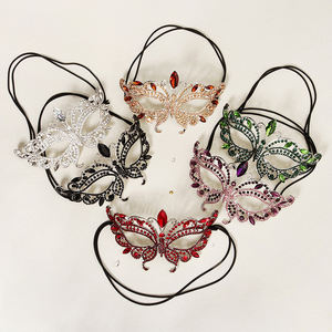 Maschera a Farfalla per Mascherata con Strass, Maschera in Metallo con Cristalli, Maschera Veneziana per Feste e Balli in Maschera, Corona per Costumi Femminili - Product Image 6
