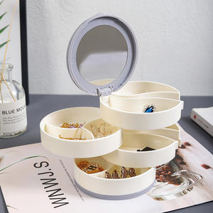 Organizador de Joyas Multifunción Giratorio de 360 Grados, Caja de Almacenamiento Portátil de 4 Capas con Espejo Hecho de Plástico Duradero - Product Image 2