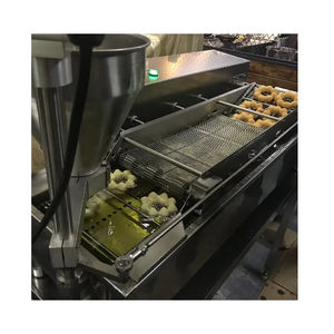 Máquina para Hacer Donas y Panadería Yufeng, la Mejor Relación Calidad-Precio, con Certificación CE, Mini Máquina para Hacer Donas para Cadenas de Tiendas y Uso Comercial - Product Image 4