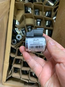 Bobine solénoïde DANFOSS IH 300AA00024A MCSCS012BN000010 d'origine fabriquée aux États-Unis, en stock, prix compétitif - Product Image 6