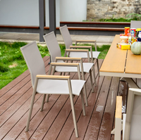 Ensemble de salle à manger extérieur moderne, durable, imperméable et résistant au soleil en alliage d'aluminium pour patio, balcon, terrasse, jardin, cour et salon