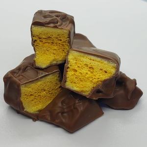 Bonbons éponge croustillants au miel et au caramel, vente en gros, collation sucrée, OEM, marque privée, confiserie dorée croustillante - Product Image 5