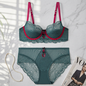 Conjunto de lencería de encaje para mujer al por mayor, talla grande, sujetador con aros push-up y bragas, 2 piezas, ropa interior elegante y sexy para mujer, OEM ODM - Product Image 3