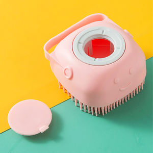 Venta al por mayor de cerdas de silicona suave baño masaje cepillos de aseo para mascotas con dispensador de champú - Product Image 4