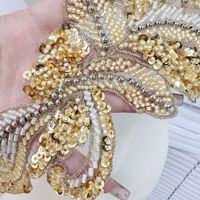 Applique de broderie perlée dorée de luxe, patch à paillettes fait main pour robes de mariée, robe de soirée et décoration de vêtements de couture