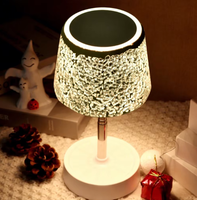 Lampe de nuit rétractable de luxe abordable avec contrôle tactile BSCI FAMA, abat-jour en mosaïque argentée, LED décorative pour chevet, cadeau