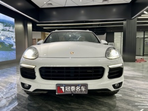 Porsche <span class=keywords><strong>Cayenne</strong></span> 2016 Euro IV 3.0T Turbo, cuir foncé, jantes R18, conduite à gauche, essence, SUV, exporté à bas <span class=keywords><strong>prix</strong></span> - Product Image 2