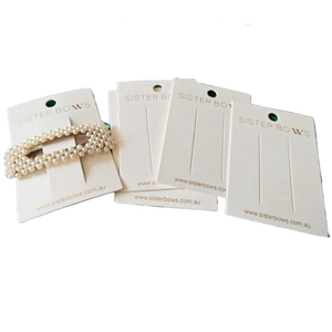 Livraison rapide Logo personnalisé carton épais 600gsm blanc Kraft papier carte bijoux collier carte avec feuille d'or Logo <span class=keywords><strong>et</strong></span> <span class=keywords><strong>site</strong></span> Web - Product Image 3