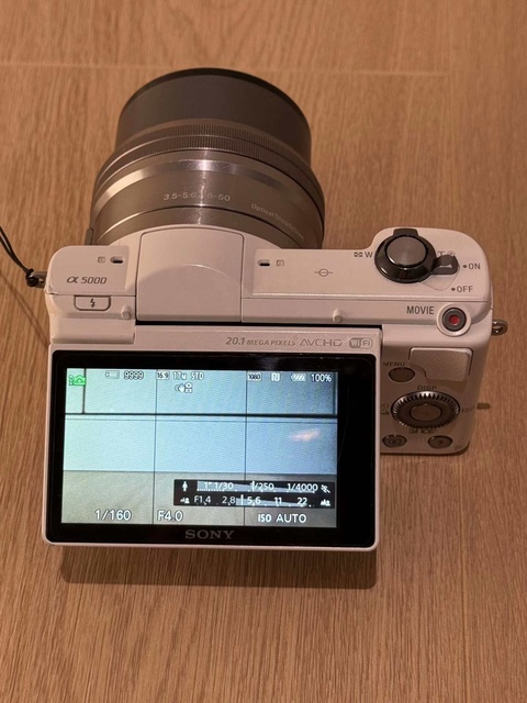 Beginner Mirrorless Camera Sonys A5000 Kit Used Camera