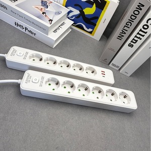 Regleta de Enchufes Axivno Estándar Europeo 2500W con USB Tipo C para Uso en Hogar y Oficina - Product Image 2