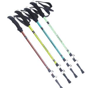 Bâtons de randonnée en fibre de carbone, 3 sections, longueur réglable 1350 mm, bâtons de marche avec mécanisme de verrouillage externe - Product Image 3